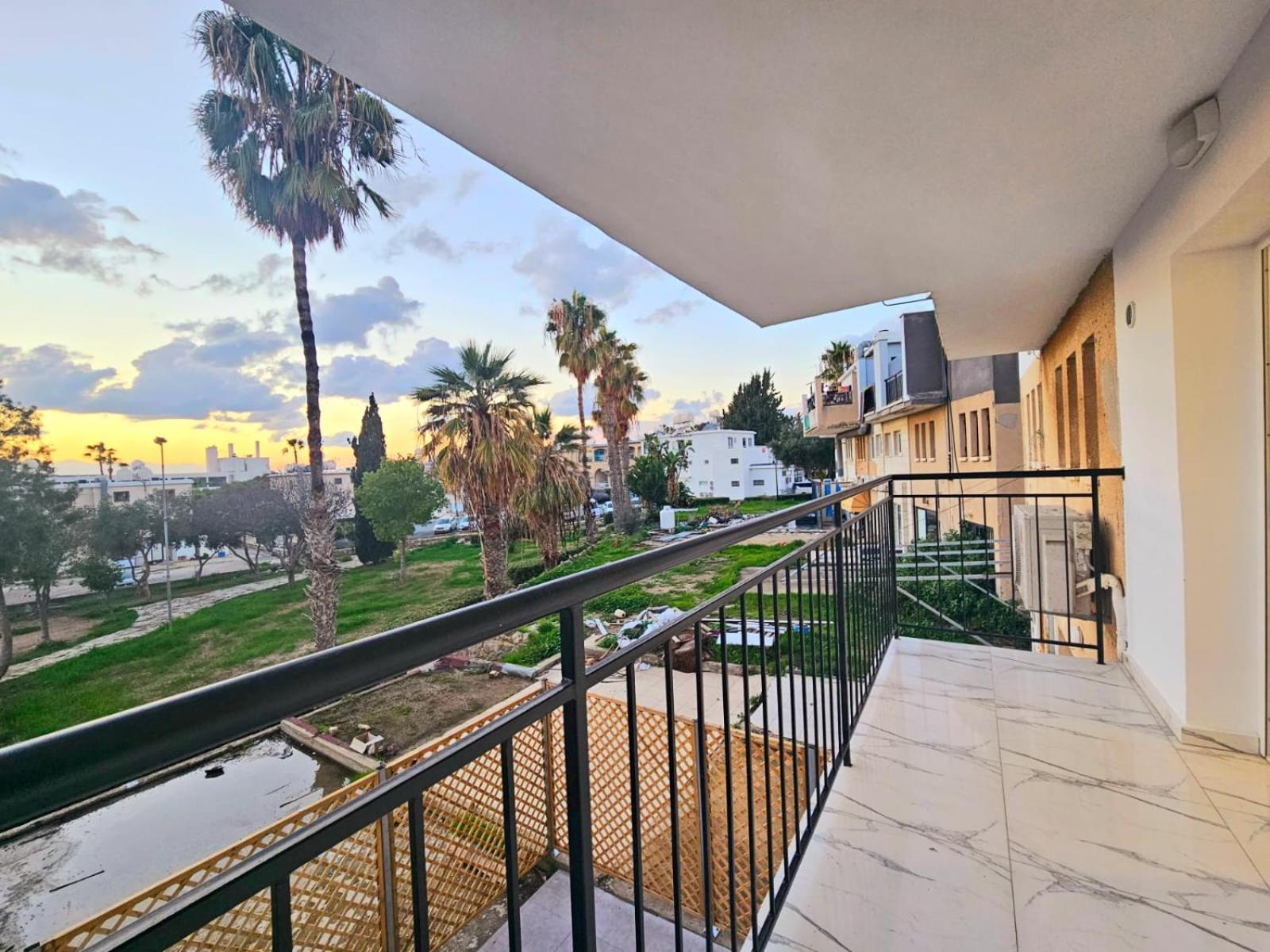 1Bd Beach Apartment Πάφος Εξωτερικό φωτογραφία